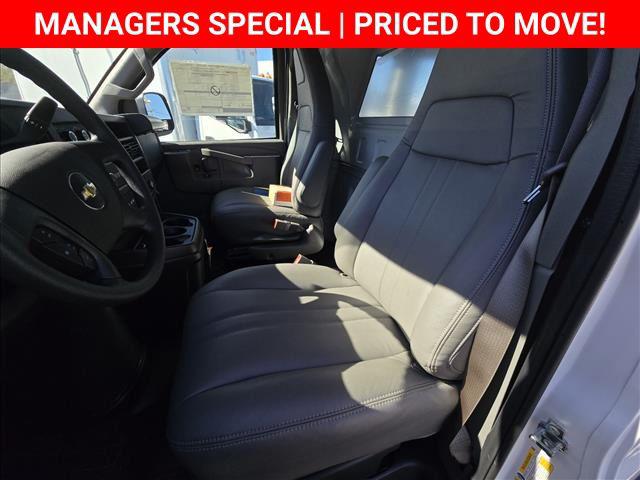 2025 Chevrolet Express Cargo Van RWD 2500 Extended Wheelbase WT