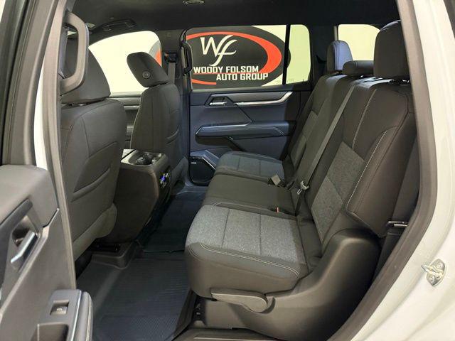 2026 GMC Acadia Elevation FWD