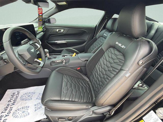 2025 Ford Mustang GT Premium Fastback