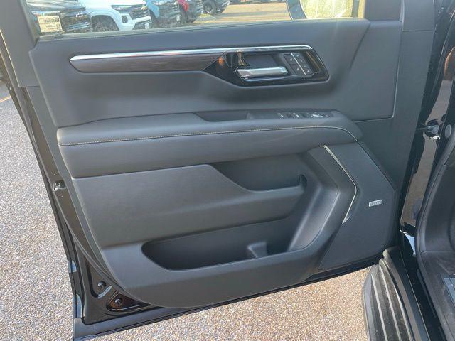 2026 Chevrolet Suburban Premier, RWD