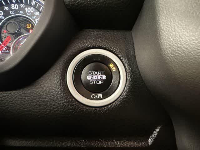2020 Ram 1500 Big Horn Crew Cab 4x4 57 Box
