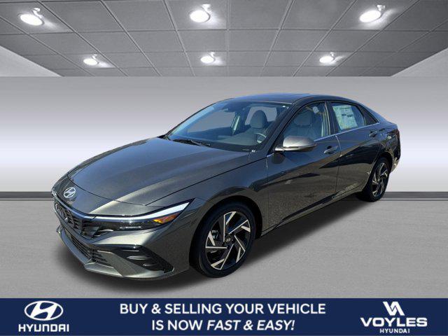 2025 Hyundai Elantra 2.0 Limited IVT's photo