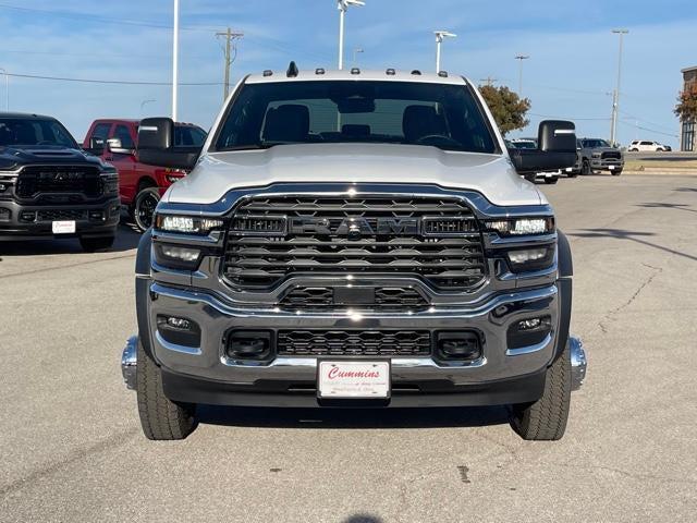 2026 RAM Ram 5500 Chassis Cab RAM 5500 TRADESMAN CHASSIS CREW CAB 4X4 84 CA 2026 RAM Ram 5500 Chassis Cab RAM 5500 TRADESMAN CHASSIS CREW CAB 4X4 84 CA