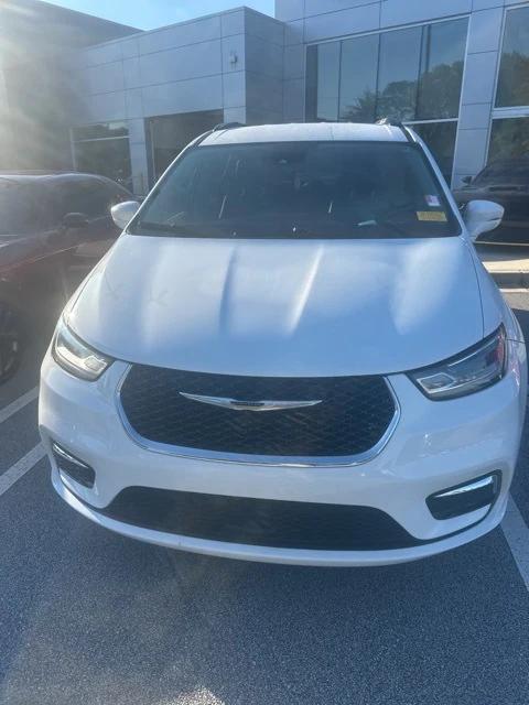 2022 Chrysler Pacifica Touring L AWD