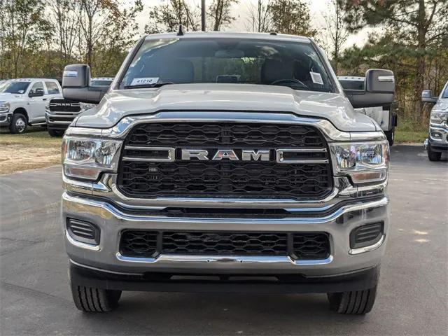 2024 RAM 2500 Tradesman Crew Cab 4x4 8 Box