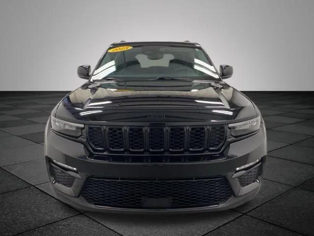 2023 Jeep Grand Cherokee Limited 4x4 2023 Jeep Grand Cherokee Limited 4x4