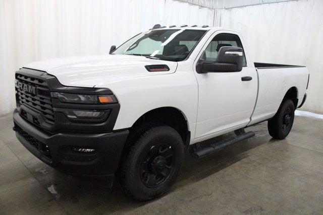 2025 RAM 3500 Tradesman Regular Cab 4x4 8 Box