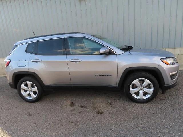 2019 Jeep Compass Latitude FWD 2019 Jeep Compass Latitude FWD