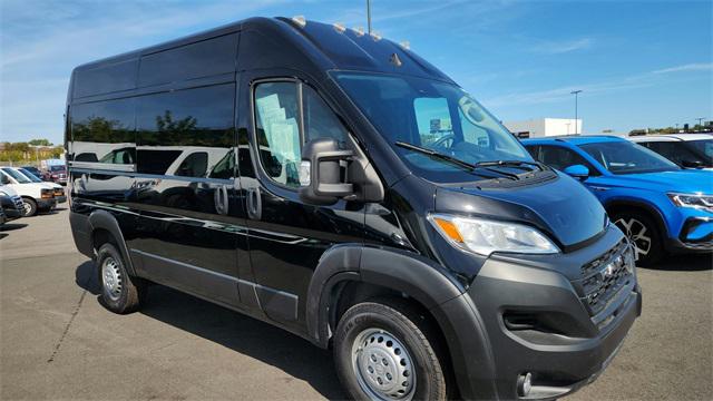 2025 RAM ProMaster 1500 Cargo Van Tradesman High Roof 136 WB w/Pass Seat