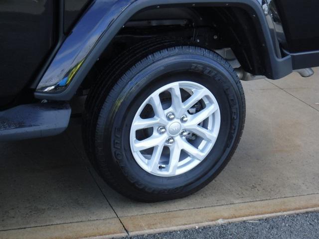 2023 Jeep Gladiator Sport S 4x4