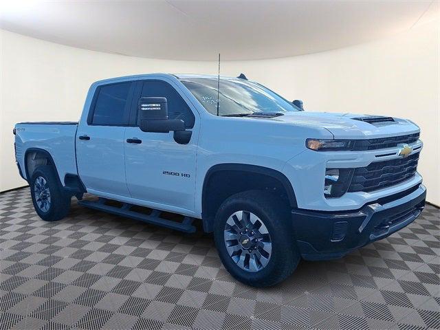 2024 Chevrolet Silverado 2500HD 4WD Crew Cab Standard Bed Custom