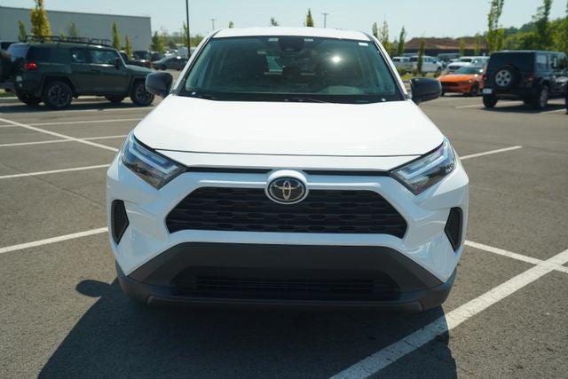 2024 Toyota RAV4 LE 2024 Toyota RAV4 LE