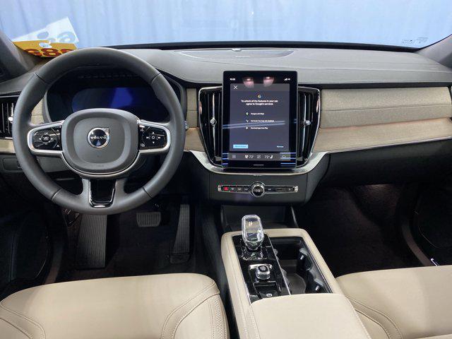 2026 Volvo XC90 B6 Plus 7-Seater