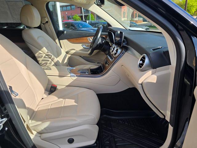 2022 Mercedes-Benz GLC 4MATIC SUV