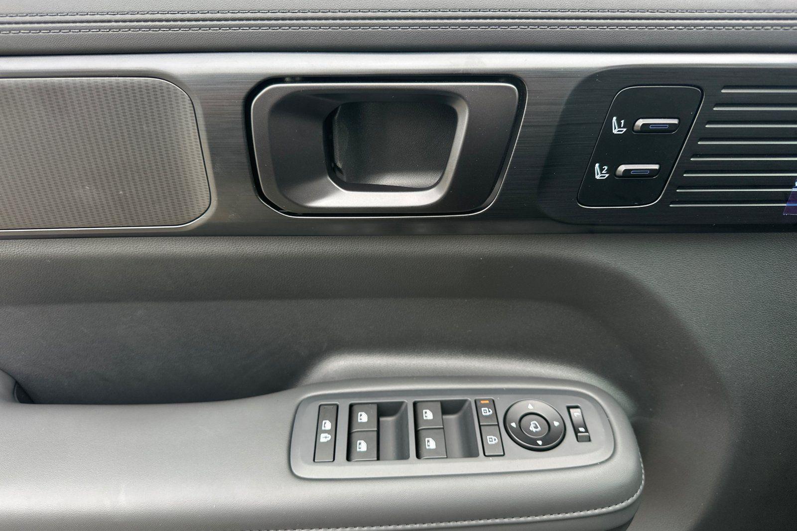 2026 Hyundai Santa Fe Calligraphy - Photo 11