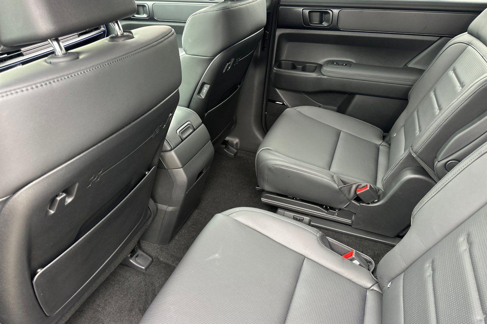 2026 Hyundai Santa Fe Calligraphy - Photo 12