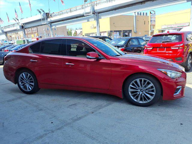 2022 INFINITI Q50 LUXE AWD