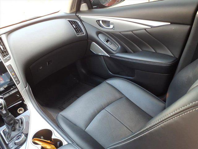 2022 INFINITI Q50 LUXE AWD