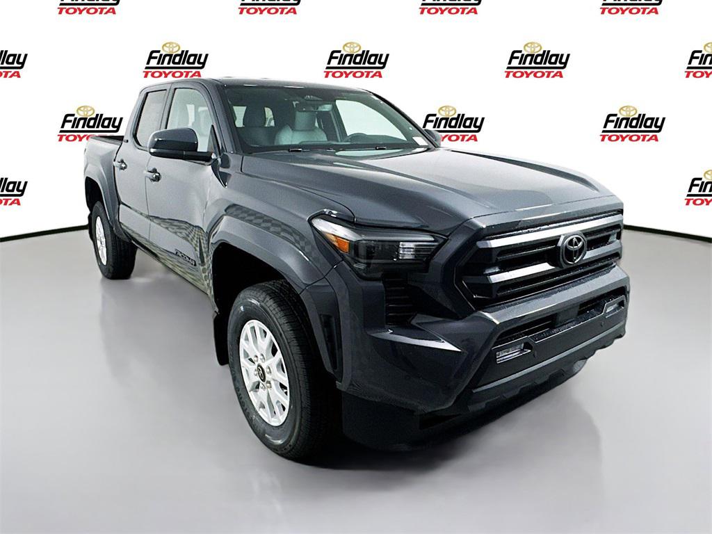 2025 Toyota Tacoma SR5's photo