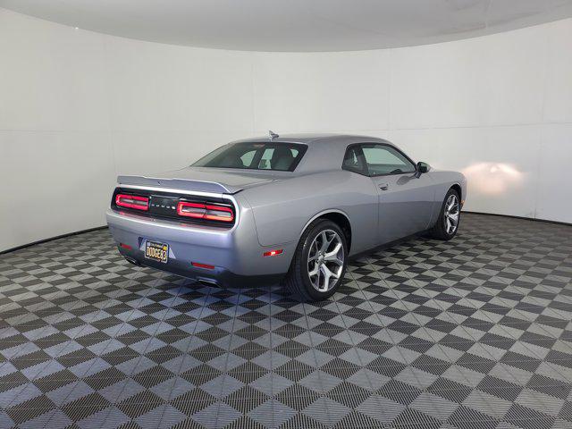 2016 Dodge Challenger SXT Plus
