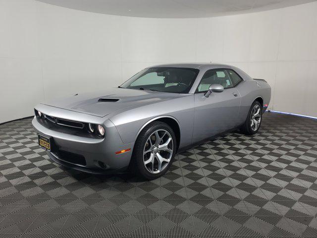 2016 Dodge Challenger SXT Plus