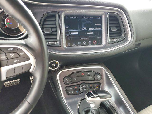 2016 Dodge Challenger SXT Plus