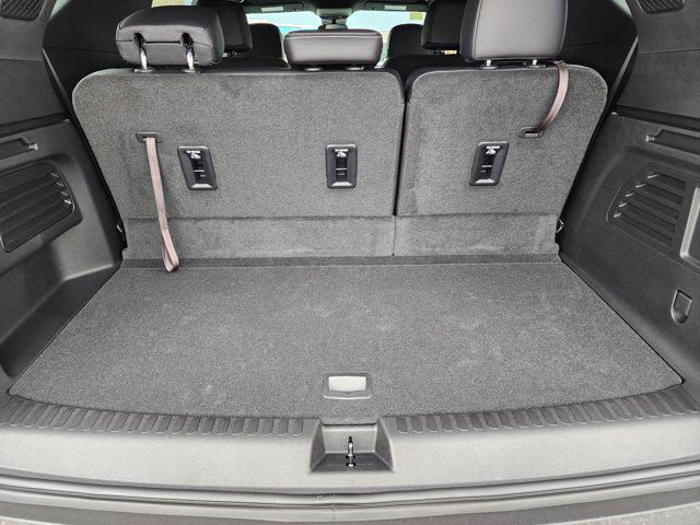 2025 Chevrolet Traverse FWD LT
