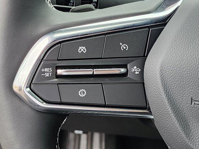 2025 Chevrolet Traverse FWD LT