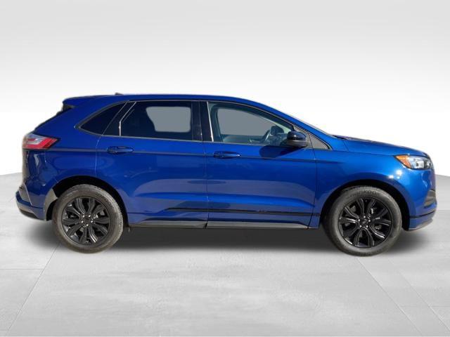 2020 Ford Edge SE