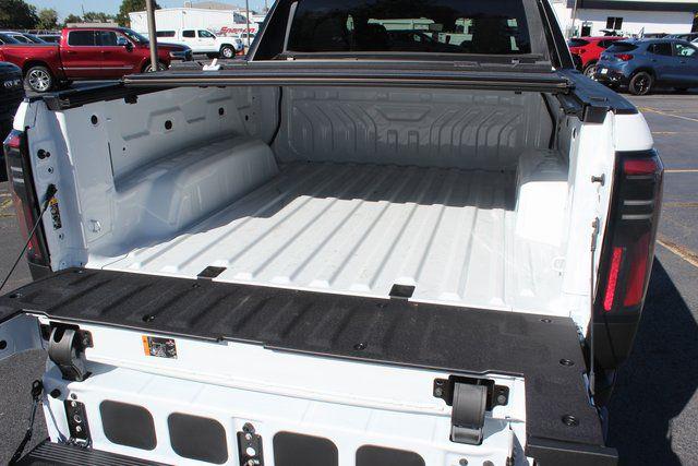 2026 GMC Sierra Standard Range Elevation