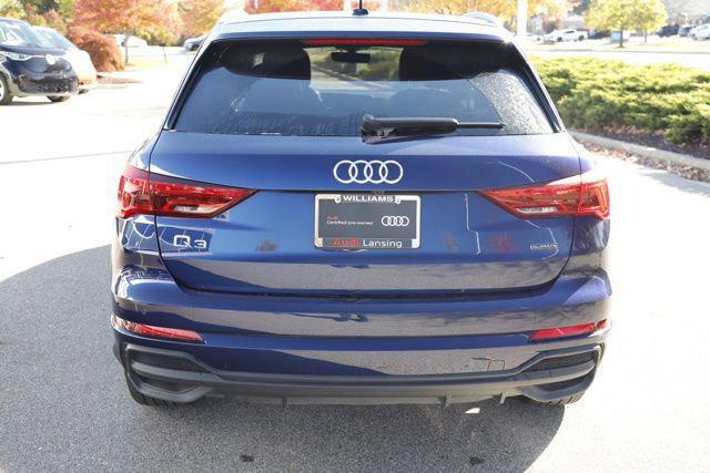 2025 Audi Q3 Premium 45 TFSI S line quattro Tiptronic