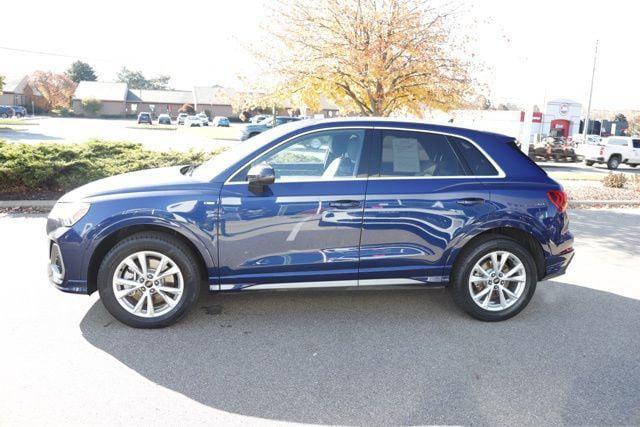 2025 Audi Q3 Premium 45 TFSI S line quattro Tiptronic