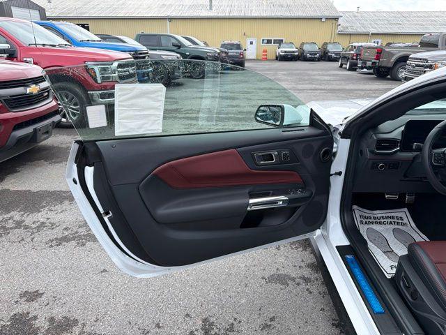 2025 Ford Mustang EcoBoost Premium Fastback