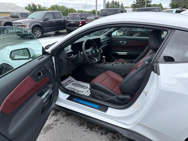 2025 Ford Mustang EcoBoost Premium Fastback