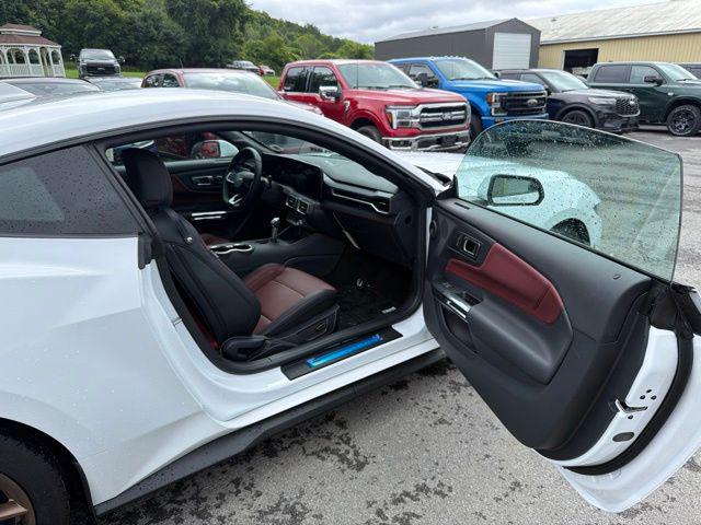 2025 Ford Mustang EcoBoost Premium Fastback
