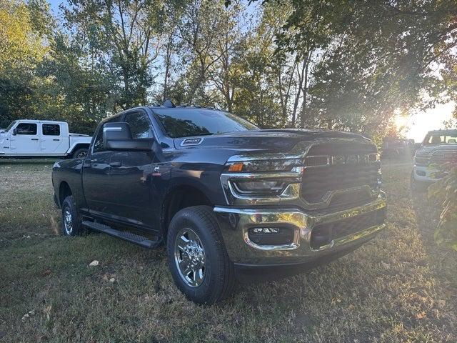 2026 RAM Ram 2500 RAM 2500 TRADESMAN CREW CAB 4X4 64 BOX 2026 RAM Ram 2500 RAM 2500 TRADESMAN CREW CAB 4X4 64 BOX