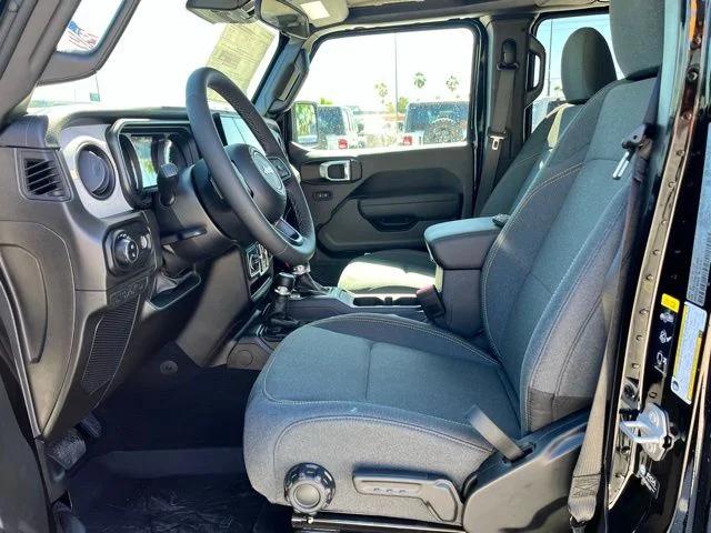 2025 Jeep Gladiator Sport S