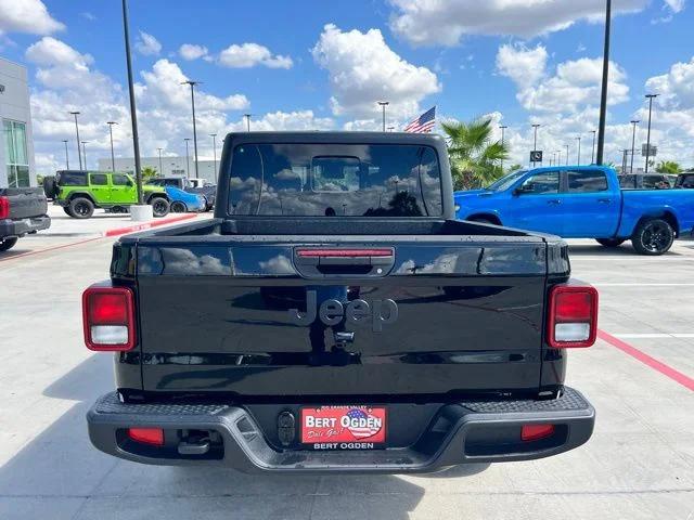 2025 Jeep Gladiator Sport S