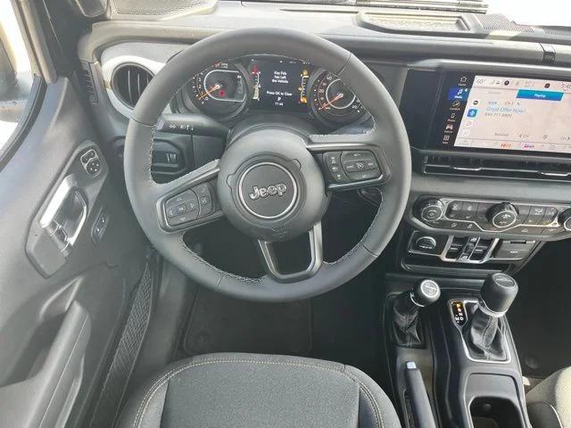 2025 Jeep Gladiator Sport S