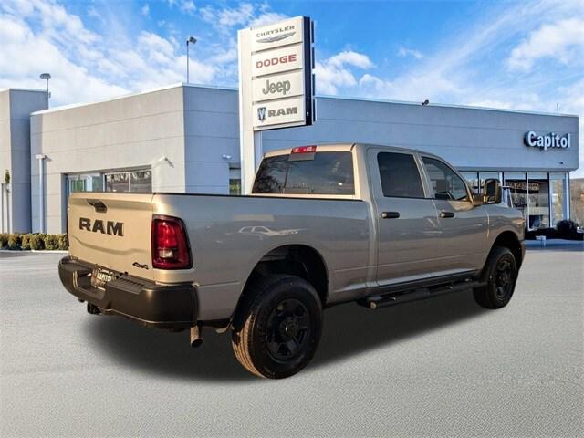 2026 RAM Ram 3500 RAM 3500 TRADESMAN CREW CAB 4X4 64 BOX