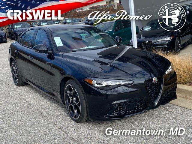 2025 Alfa Romeo Giulia GIULIA AWD 2025 Alfa Romeo Giulia GIULIA AWD