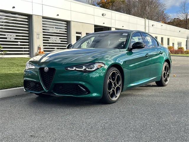 2025 Alfa Romeo Giulia GIULIA INTENSA AWD