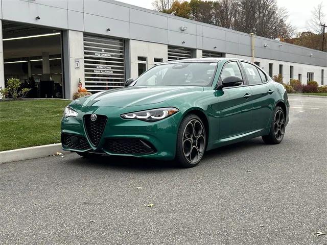 2025 Alfa Romeo Giulia GIULIA INTENSA AWD 2025 Alfa Romeo Giulia GIULIA INTENSA AWD