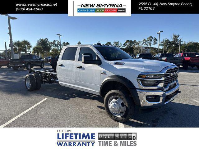 2026 RAM Ram 5500 Chassis Cab RAM 5500 TRADESMAN CHASSIS CREW CAB 4X4 84 CA