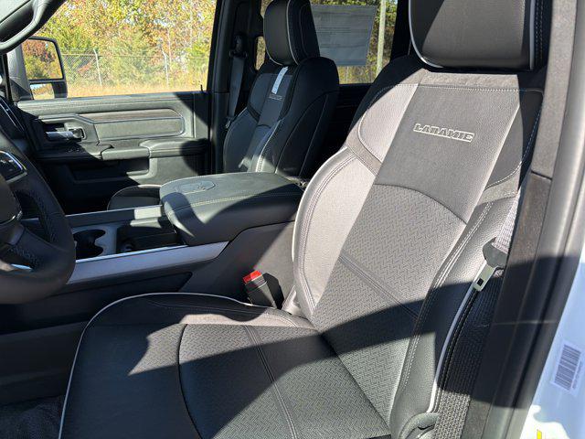 2026 RAM Ram 4500 Chassis Cab RAM 4500 BIG HORN CHASSIS CREW CAB 4X4 60 CA 2026 RAM Ram 4500 Chassis Cab RAM 4500 BIG HORN CHASSIS CREW CAB 4X4 60 CA