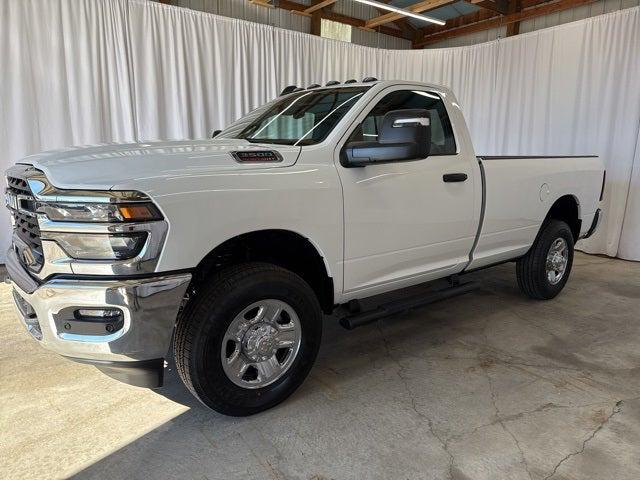 2026 RAM Ram 3500 RAM 3500 TRADESMAN REGULAR CAB 4X4 8 BOX