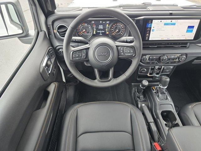 2025 Jeep Gladiator GLADIATOR HIGH TIDE 4X4 2025 Jeep Gladiator GLADIATOR HIGH TIDE 4X4