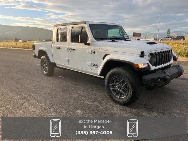 2025 Jeep Gladiator GLADIATOR SPORT S 4X4