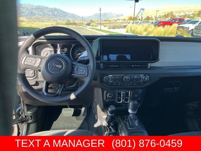2025 Jeep Gladiator Sport S