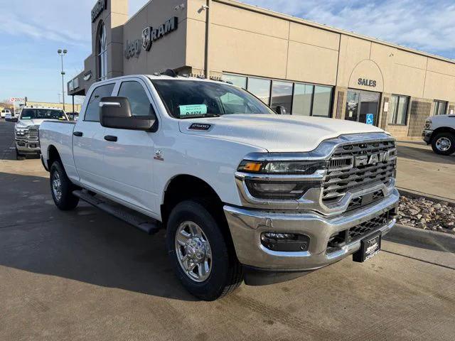 2026 RAM Ram 2500 RAM 2500 TRADESMAN CREW CAB 4X4 64 BOX